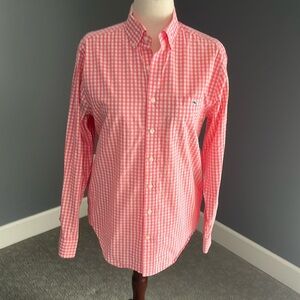 Men’s vineyard vines button down shirt